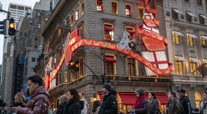 负债飙升！美国要对委内瑞拉采取行动！pg电子平台美股爆升再创新高美国人(图2)